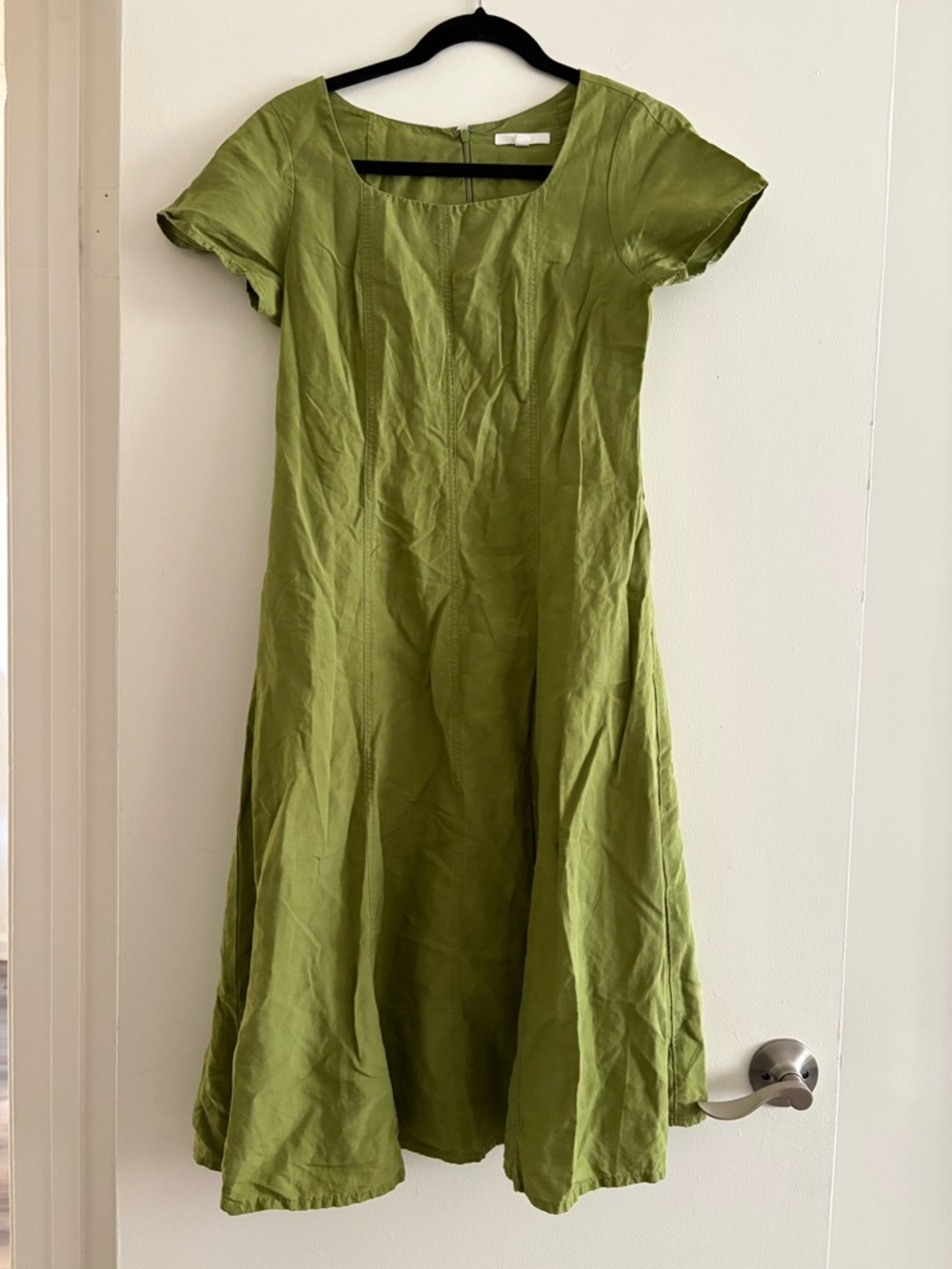 Uniqlo Olive Green Short-Sleeve Midi Dress